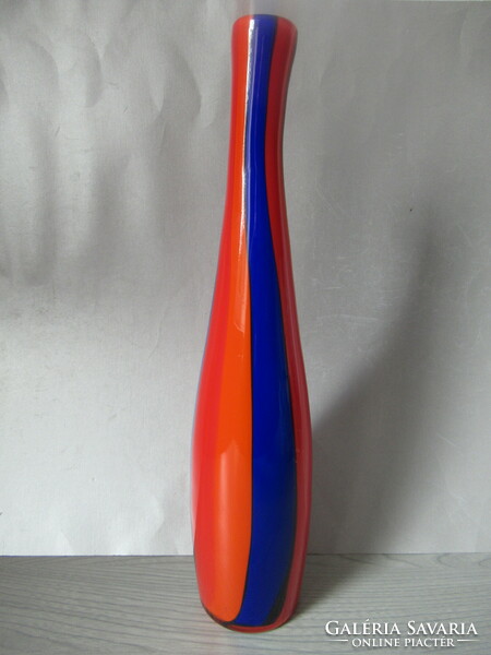 Modern, dekoratív nagyváza (42,5 cm)