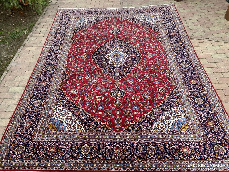 Huge exclusive Iranian Keshan Persian carpet 400x300