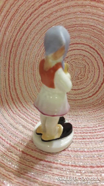 Aquincum girl figure 9 cm
