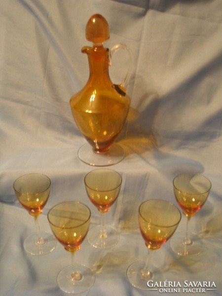 Antique art deco drink set for sale in 6 pieces of honey amber