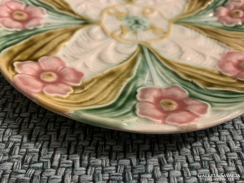 Art Nouveau antique majolica / ceramic cake plates / wall plates