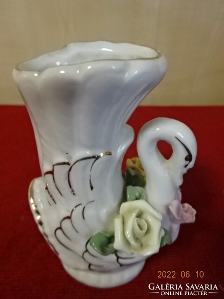 German porcelain vase in the shape of a swan. He has! Jokai.