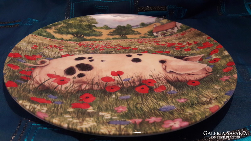 Piggy porcelain decorative plate, wall plate 2. (M3052)