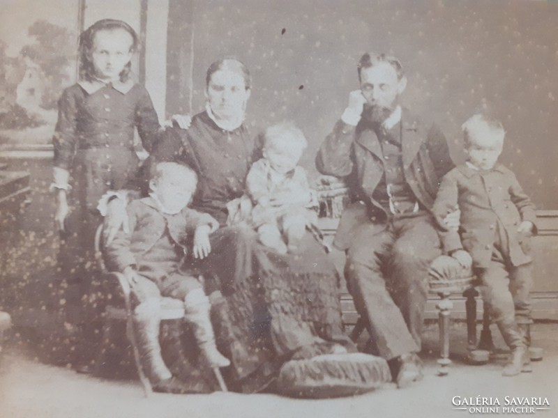 Antik családi fotó Skopáll József özvegye fotográfus M.Ovárott régi műtermi fénykép