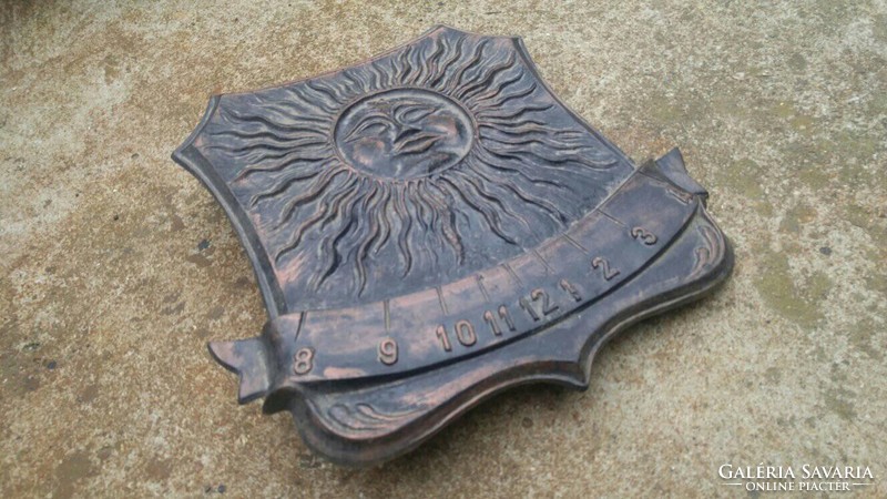 Rare wall sundial made of cast metal shield shaped sundial about 45x30cm