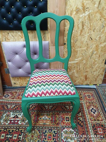 Provence vintage szék új Marokkó mintás kárpittal
