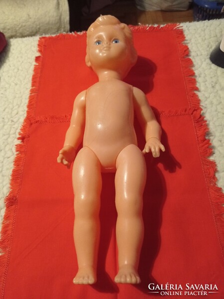 38 Cm old doll