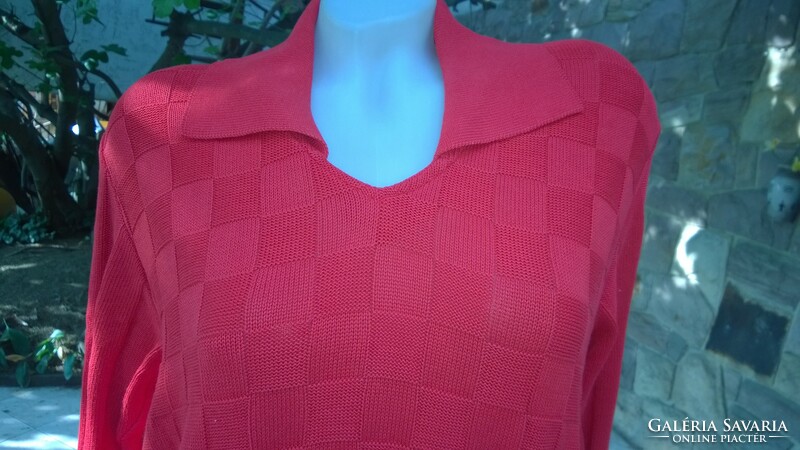 Pretty collared women's sweater m-l printed pattern