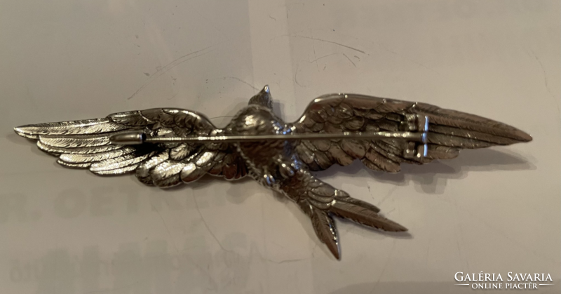 Silver bird pin