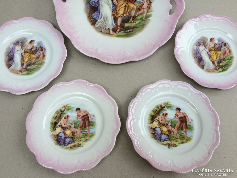 Spectacular 5 old porcelain iridescent dessert plates