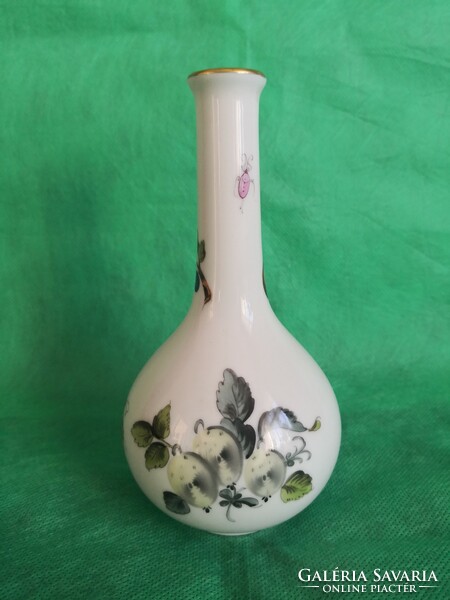 Herend fruit pattern porcelain vase, painted with rarely seen colors