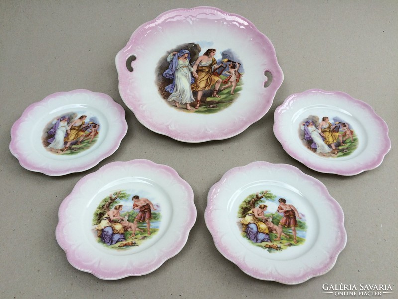 Jelenetes 5 db régi porcelán irizáló desszertes tányér