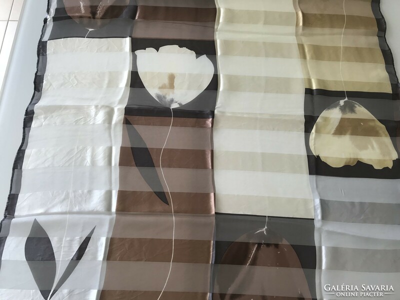 Fine silk scarf with tulips, lj brand, 88 x 89 cm