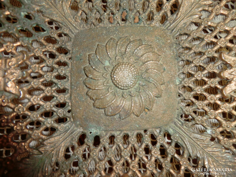 Offering brass footed offering bowl with openwork pattern with fine workmanship, in folded condition 18x18x9