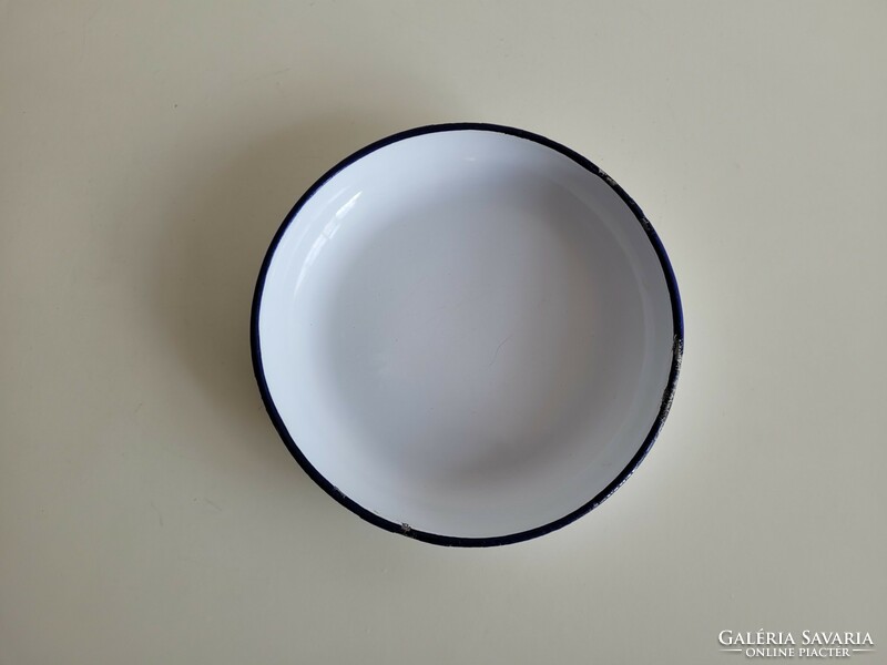 Vintage old enameled blue and white woolen enameled deep plate bowl