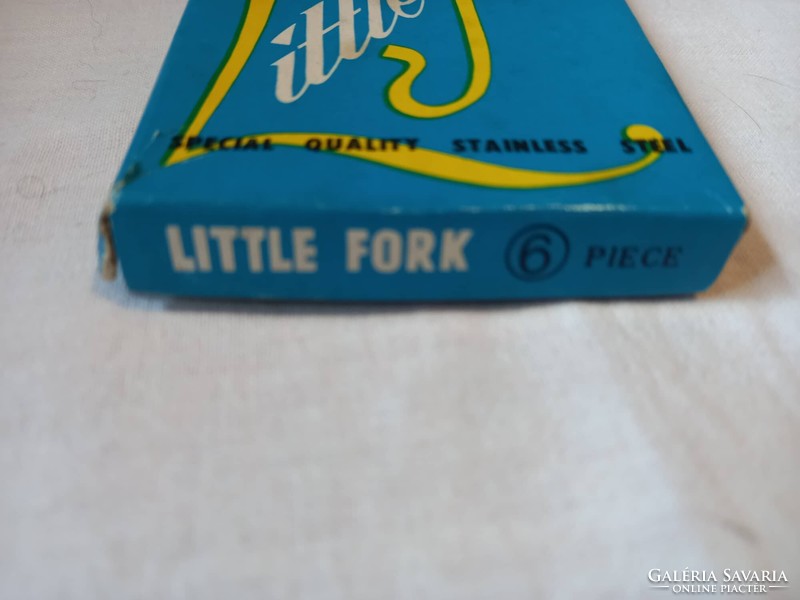 Retro small sandwich fork in a box 6 pcs (Canadian souvenir)