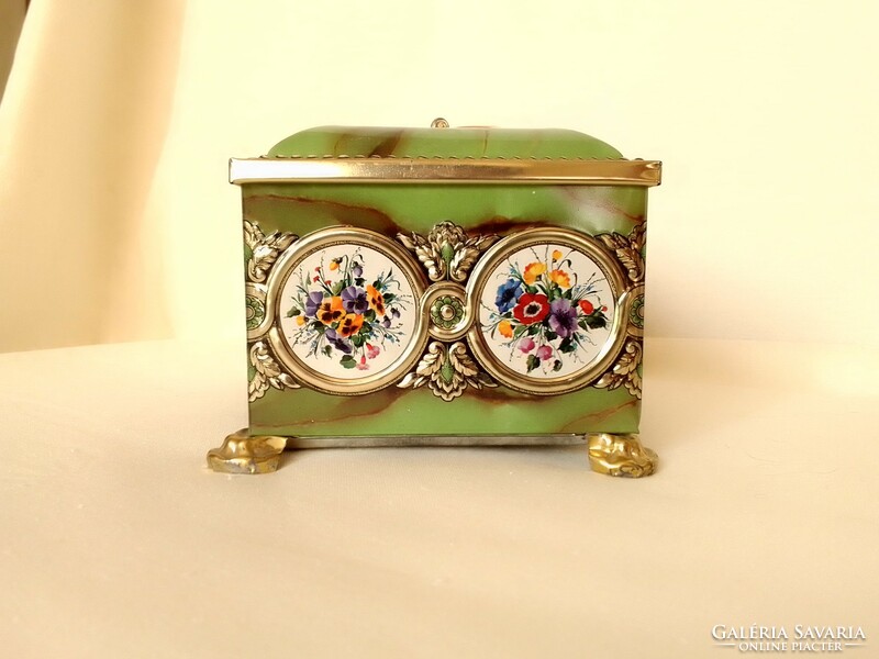 Vintage metal praline box chest bushing medallion floral pattern pansy carnation cornflower delitzscher