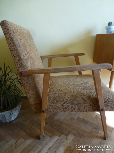 Retro armchair with immaculate original upholstery