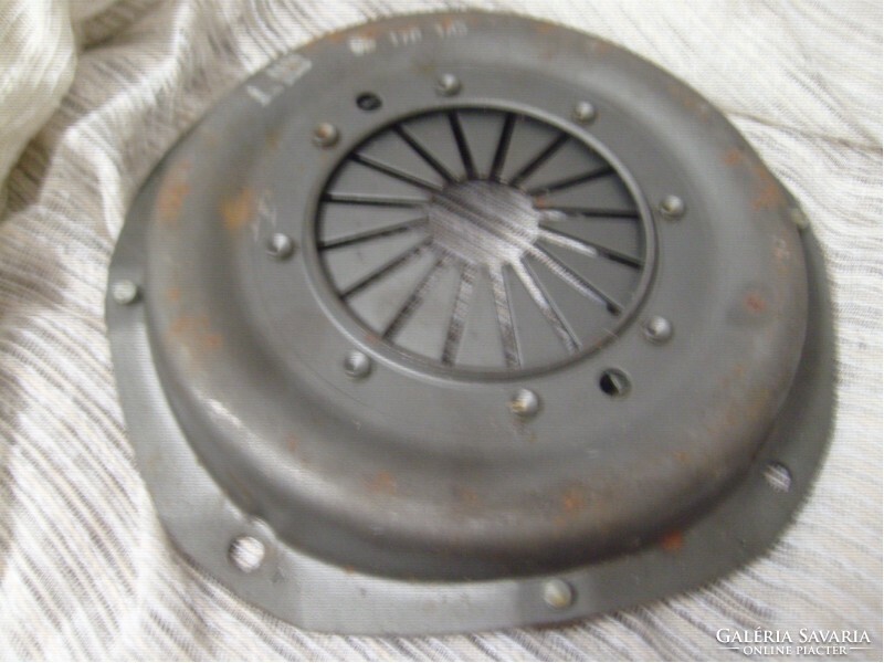 This m4 original new opel clutch structure for 1.6 Gm opel + clutch disc are sold together