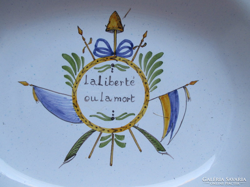 French faience decorative bowl from 1789, with the inscription freedom or death. Barber bowl shape, copy