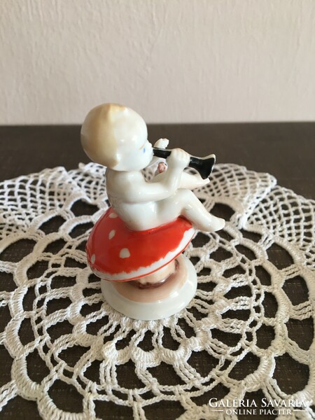 Antique metzler & orloff figurine little boy playing the flute on the mushroom