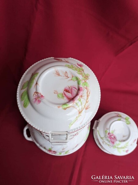 Rare pink porcelain food barrel with food, antiques, nostalgia scones with pearls. A collector's rarity