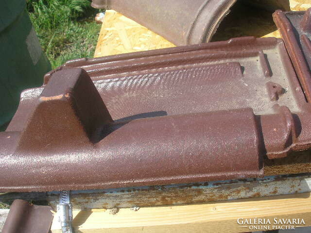 Antique Békéscsaba ii glazed reddish-brown roof tile + accessories manufactured for export