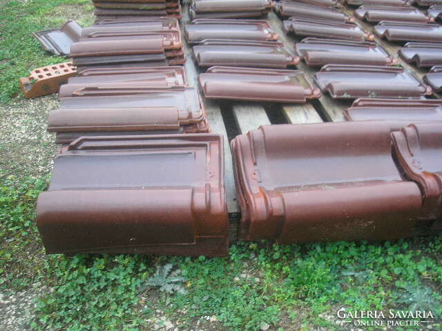 Antique Békéscsaba ii glazed reddish-brown roof tile + accessories manufactured for export