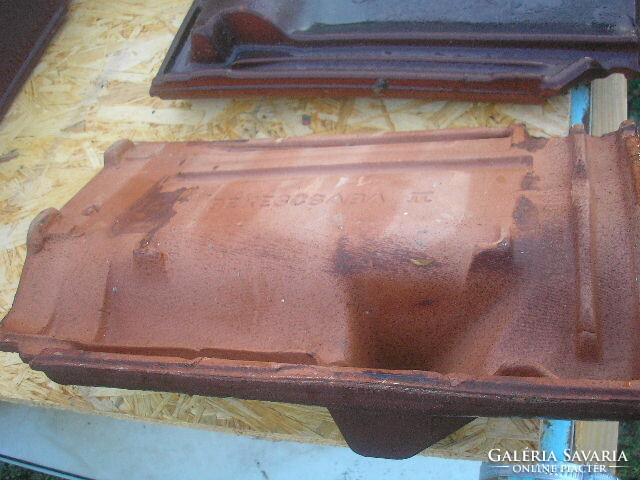 Antique Békéscsaba ii glazed reddish-brown roof tile + accessories manufactured for export
