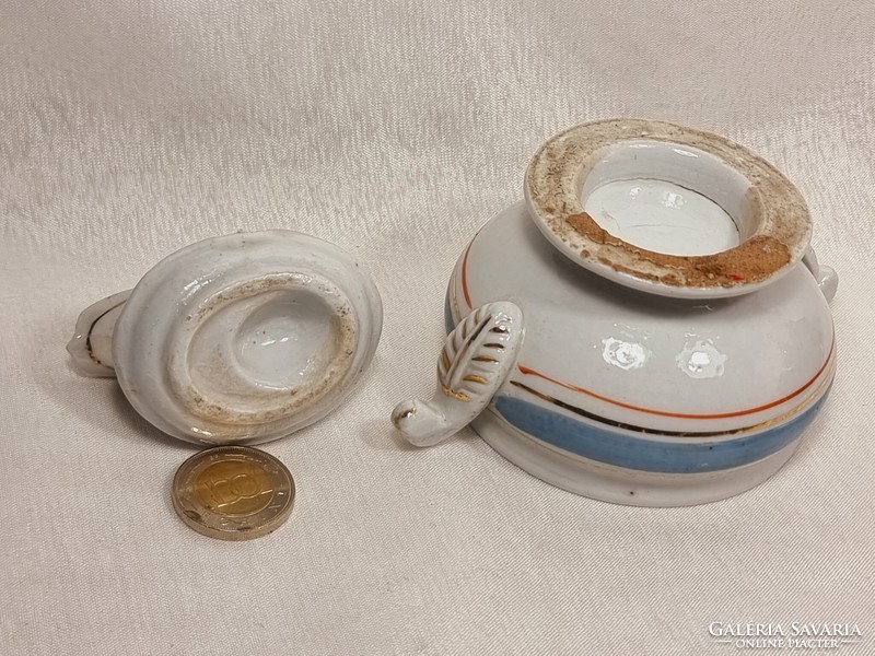 Children's toy/ porcelain set elements made in the first half of the 20th century.