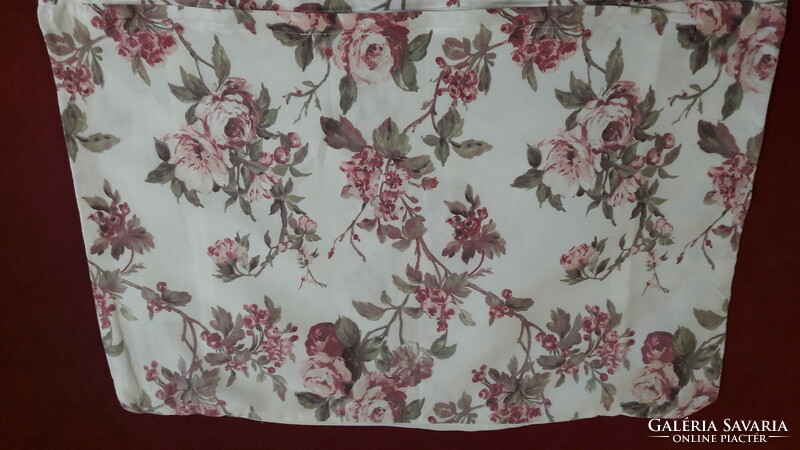 Embroidered pillowcase (l3092)