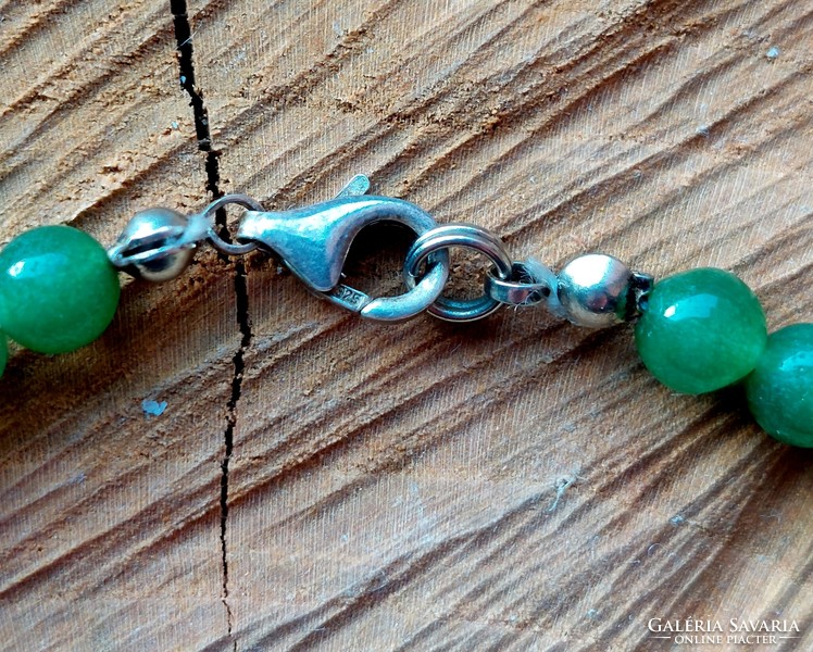 Aventurine necklace with silver clasp