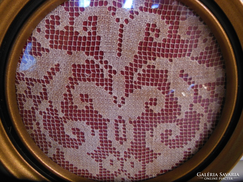 Lace - 19 cm - antique - hand crocheted - plastic frame - flawless