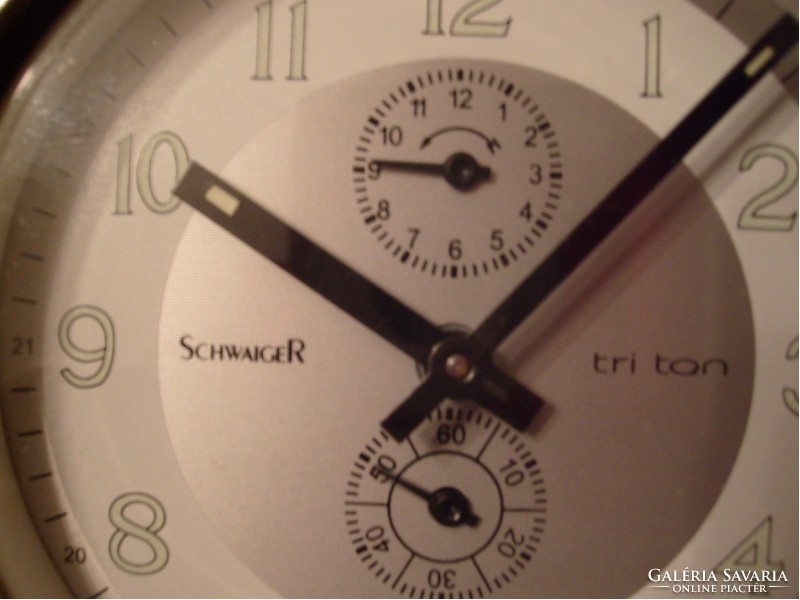 Art deco tri-tone schwaiger two-tone rattle clock rarity 22 clicks +20 sec chime discounted price