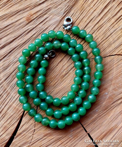Aventurine necklace with silver clasp