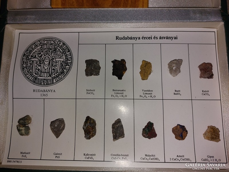 Rudabánya rocks in a gift box and a giant seal on a wooden board. HUF 15,900