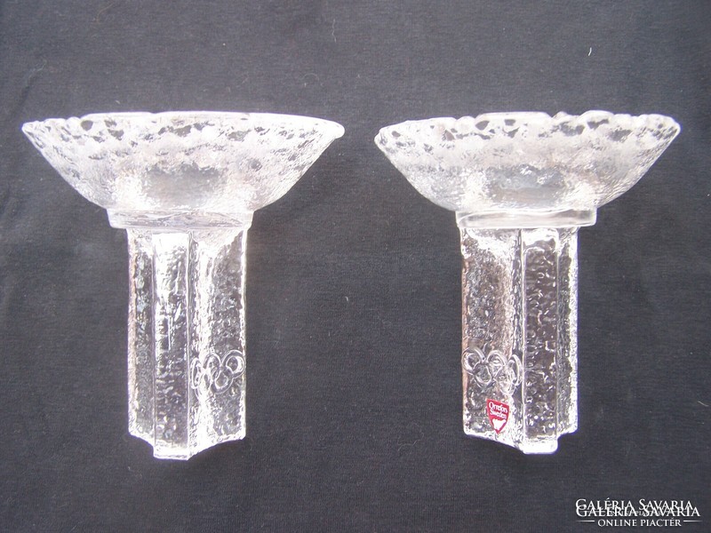 Orrefors gyertyatartó- pár  A világhírű svéd üvegmanufaktúra terméke. "Jégüveg"  Tökéletes állapot M