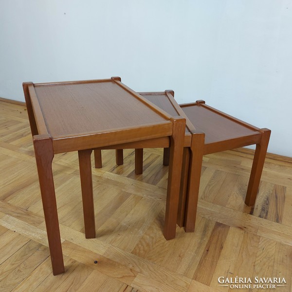 Tikfa lerakó retro asztal kisasztal asztalka