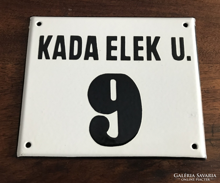 Kada elek u. 9 - House number plate (enamel plate, enamel plate)