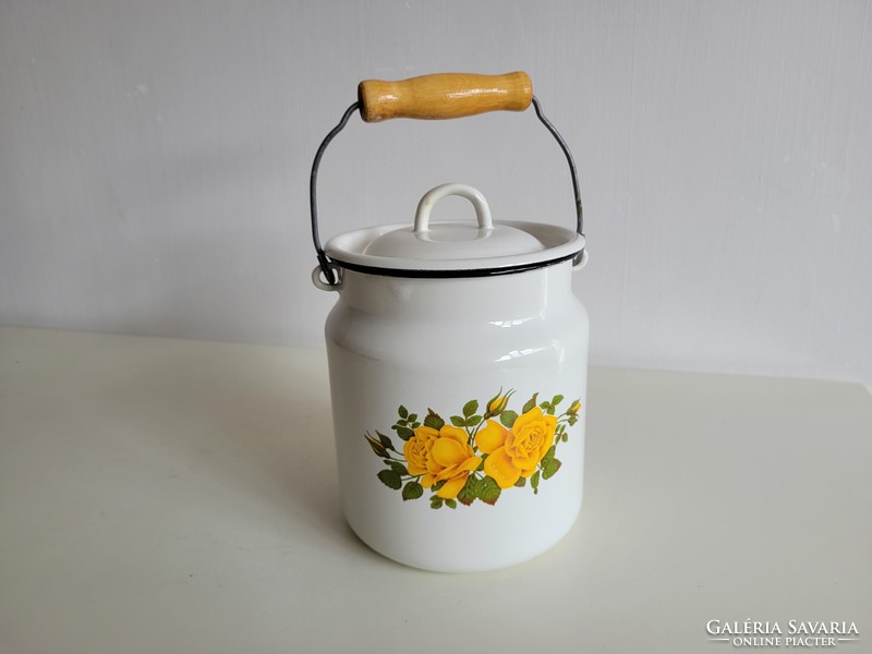 Old retro 3 l yellow rose pattern enamel jug with handle enameled milk jug 3 liter food