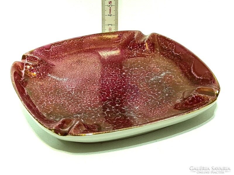Hollóháza burgundy luster glazed porcelain ashtray (2404)