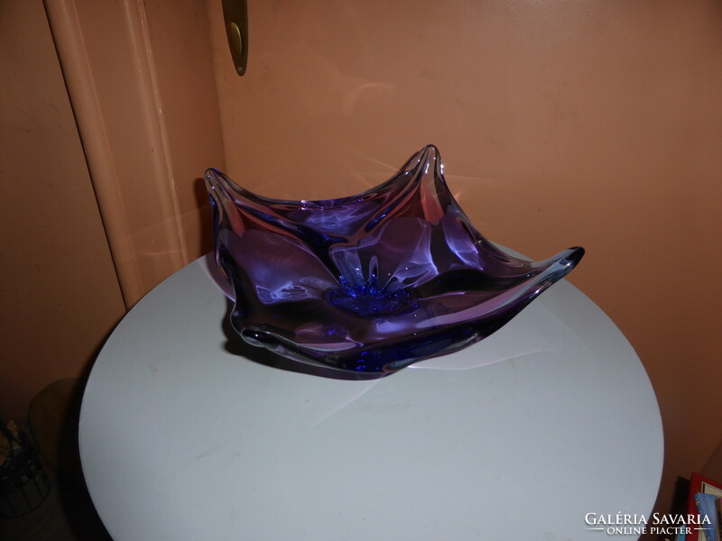 Heavy Murano glass bowl with base