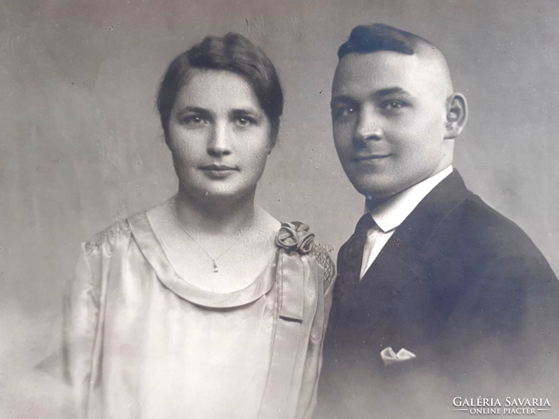 Old photo female male couple vintage photograph