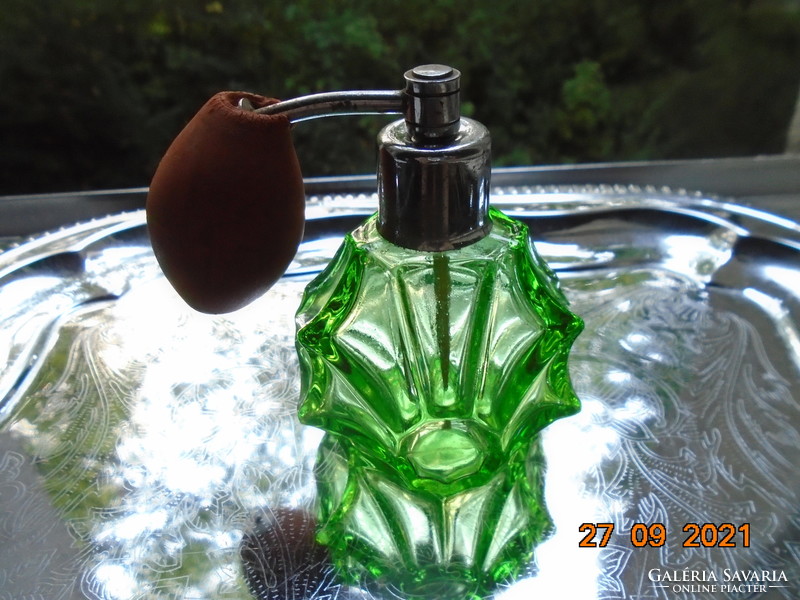 Antik cseh jelzett art-deco zöld parfümös üveg pumpával