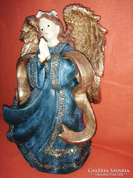 Nagyméretű, bájos, imátkozó angyalka. Szobor, figura.Karácsonyi, dekoráció.