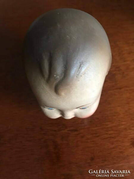 Retro porcelain doll head. XX. No. Second half. With a small herringbone crack. 15 cm high circumference: 30 cm