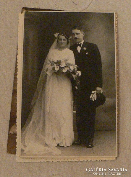 Old wedding photos from the 1930s
