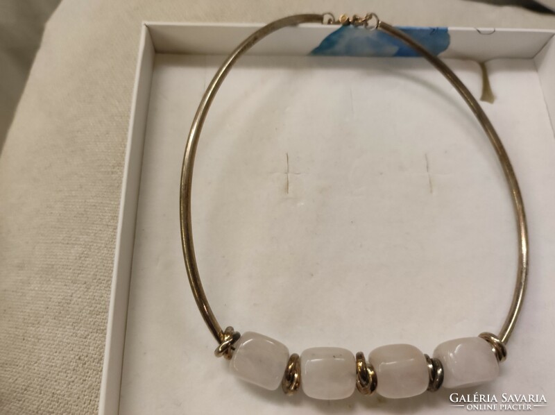 Silver necklace with blue rose quartz stones (silpada)