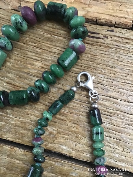 Special ruby-zoisite mineral necklace with silver fittings