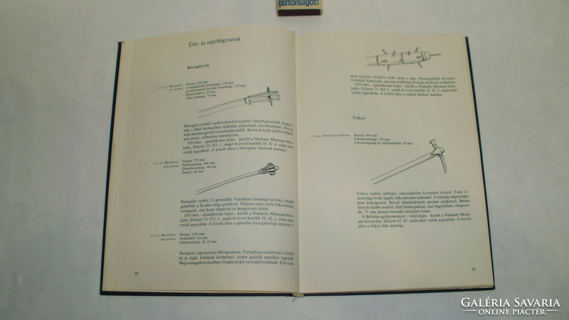 Temesváry f.: The Sárvár nádasdy f. Museum weapon collection - 1980 - retro book